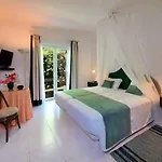 Villa Esmeralda Lagos