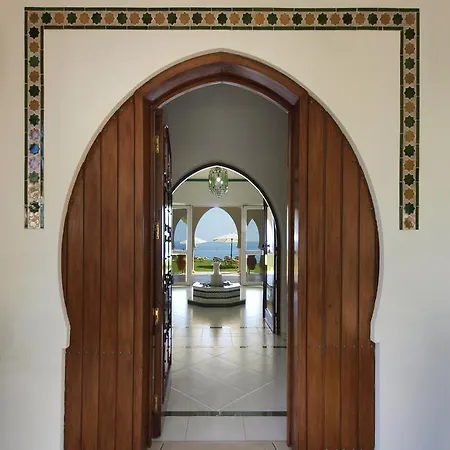 Esmeralda Villa *