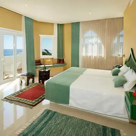 Vila Esmeralda *