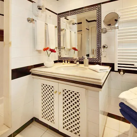 Willa Esmeralda Lagos