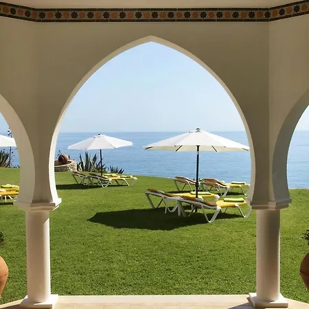 Esmeralda Villa Lagos